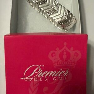 Premier Designs Chevron Silver Bracelet